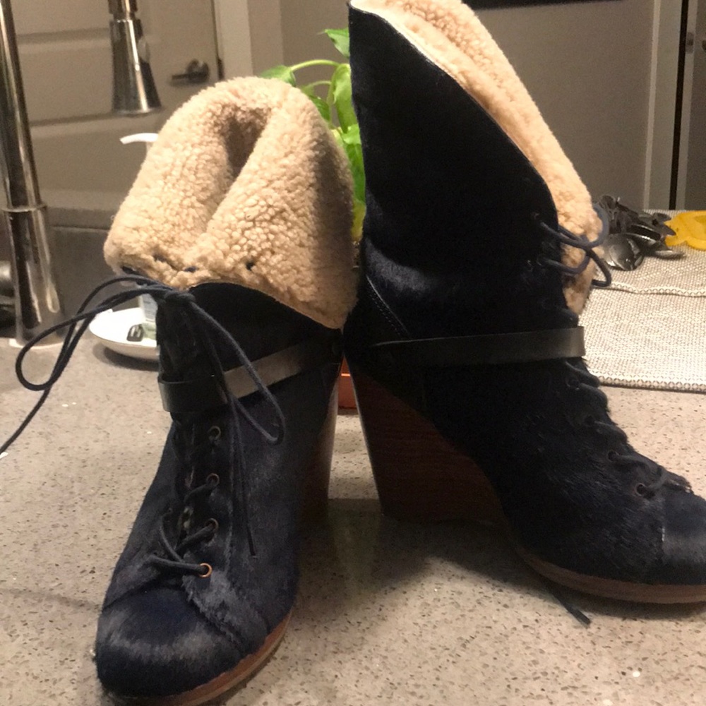 UGG Wedge Boots- Navy Blue